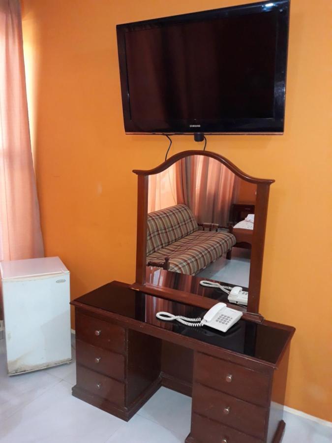 Hotel Viru Viru 1 ซานตาครูซเดอลาเซียร์รา ภายนอก รูปภาพ